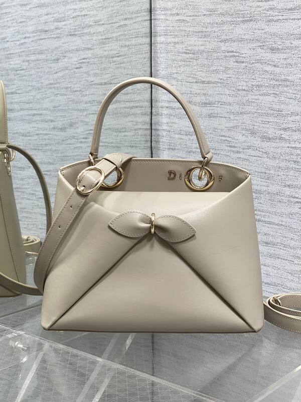 Dior Dioramour Beige crossbody — 1:1 Replica
