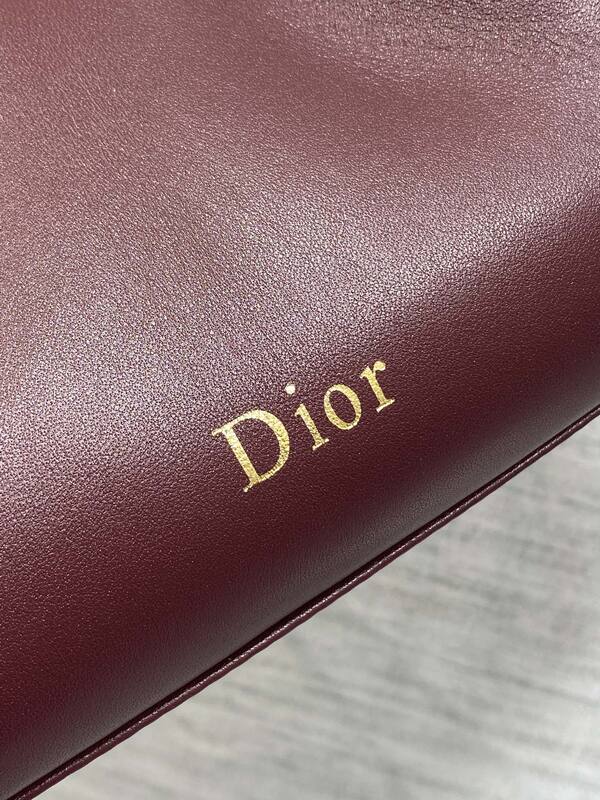 Dior Burgundy shoulder — 1:1 Replica