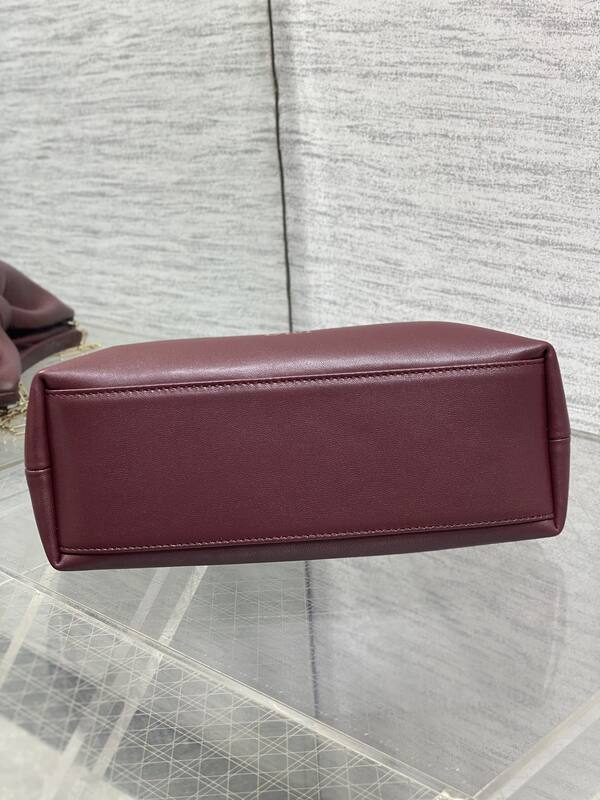 Dior Burgundy shoulder — 1:1 Replica