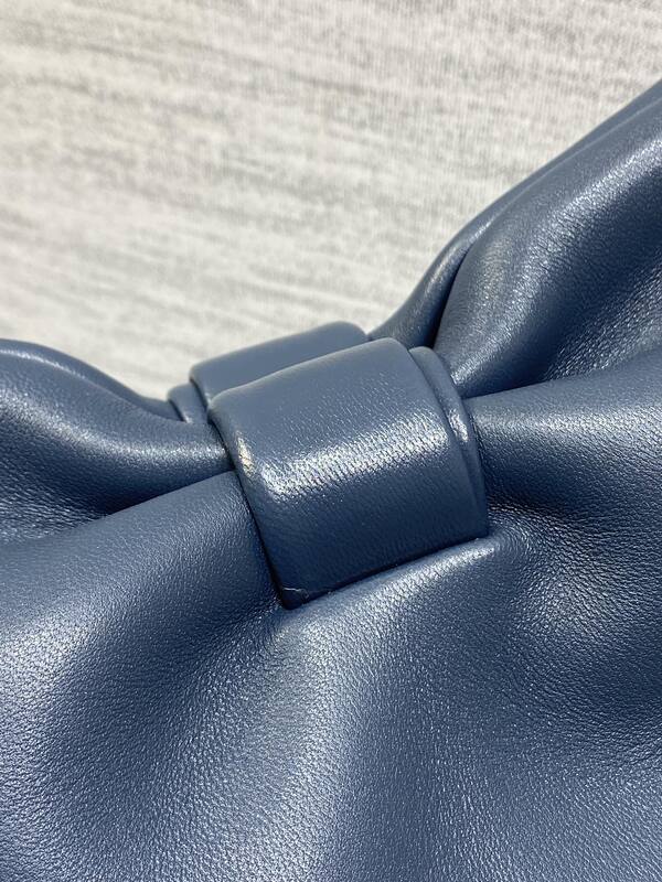 Dior Blue shoulder — Premium Replica