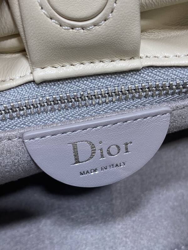 Dior Cream shoulder — AAA Quality Replica