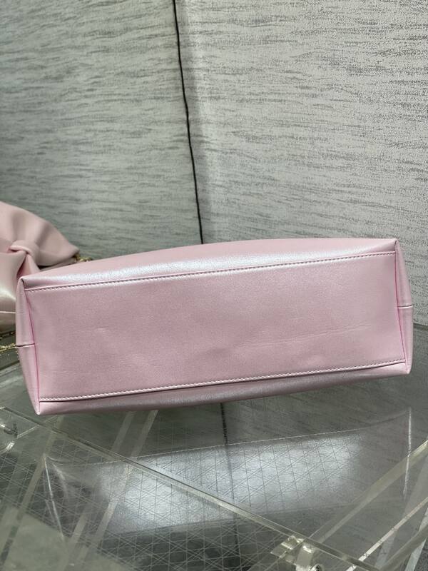 Dior Pearlescent Pink shoulder — AAA Quality Replica