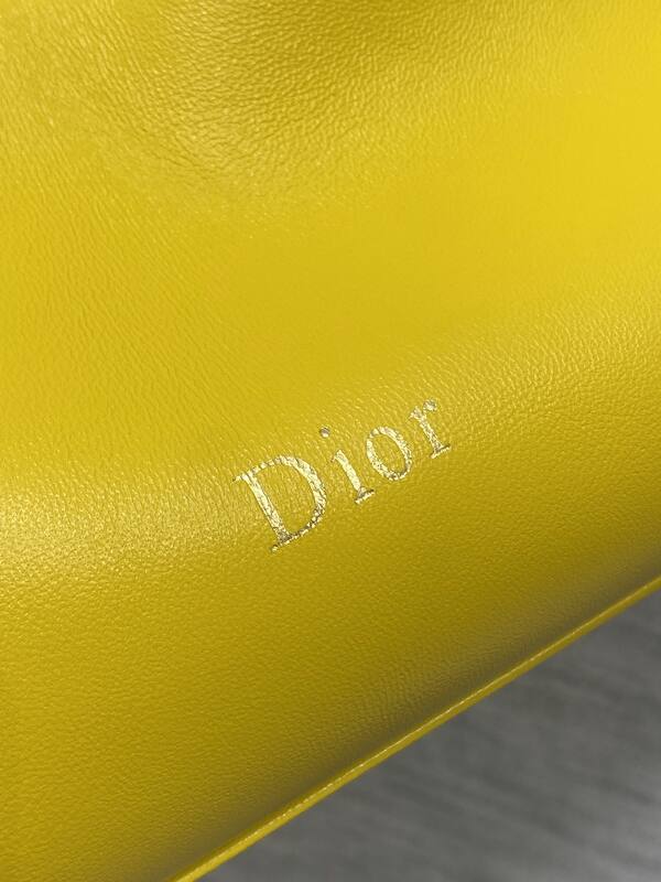 Dior Yellow evening — Top Quality Replica