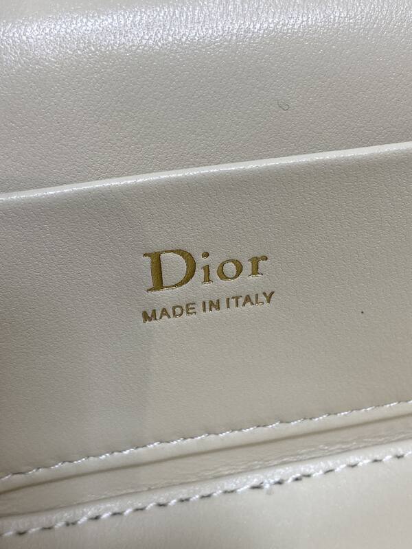 Dior Lady Vanity Cream crossbody — AAA Quality Replica