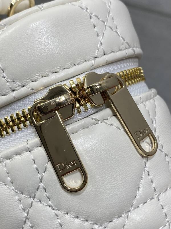 Dior Lady White crossbody — AAA Quality Replica