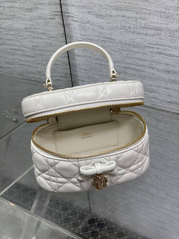 Dior Lady White crossbody — AAA Quality Replica