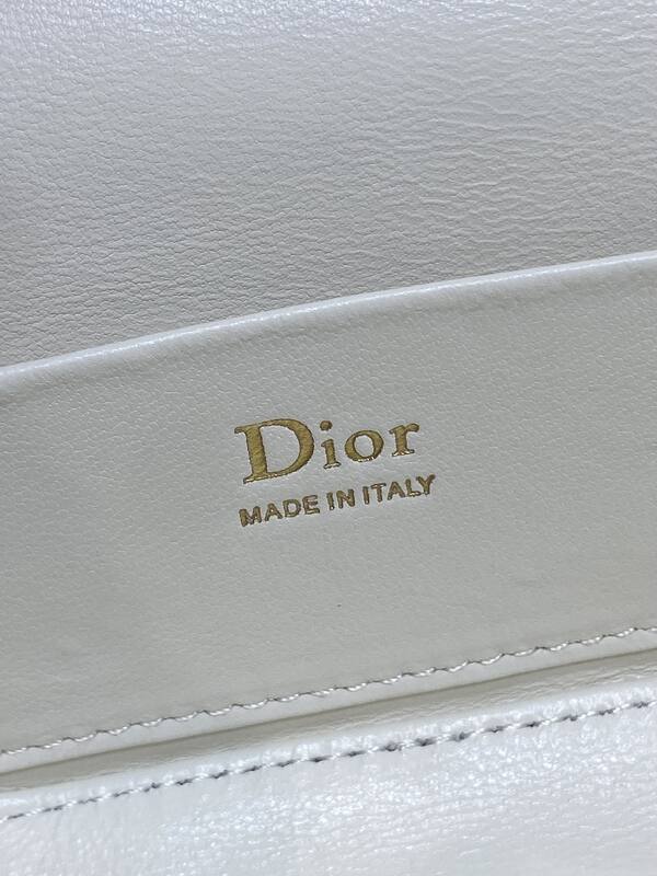 Dior Lady White crossbody — AAA Quality Replica