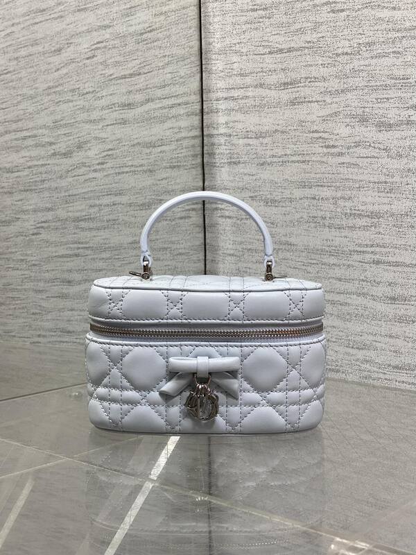 Dior Lady White shoulder — Premium Replica