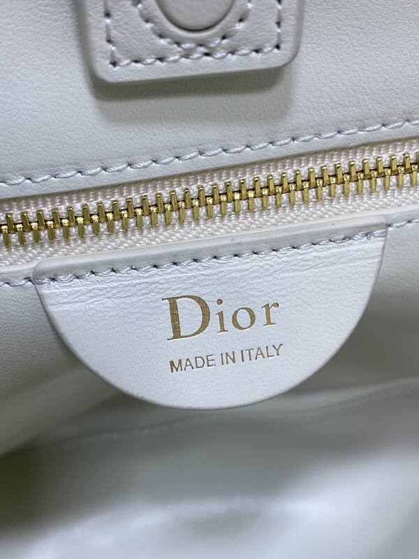 Dior White crossbody — 1:1 Replica