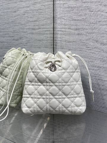 Dior Dioramour White crossbody 1 1 Replica