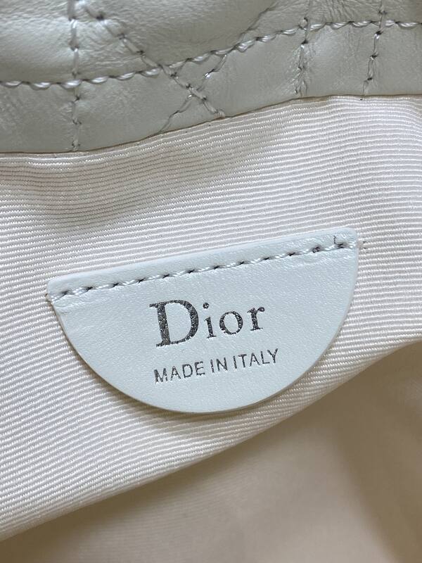 Dior Dioramour White crossbody — 1:1 Replica