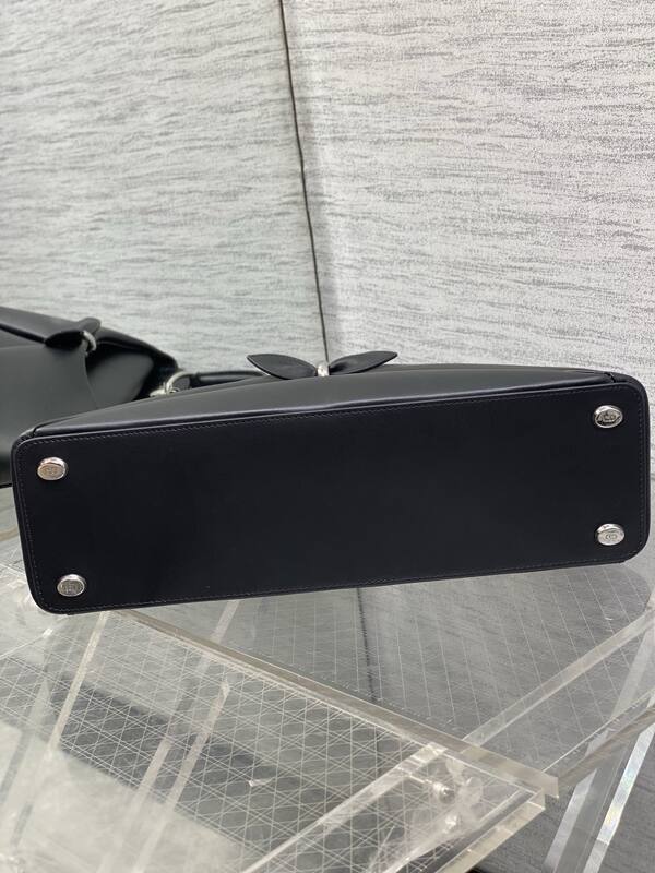 Dior Dioramour Black shoulder — Top Quality Replica