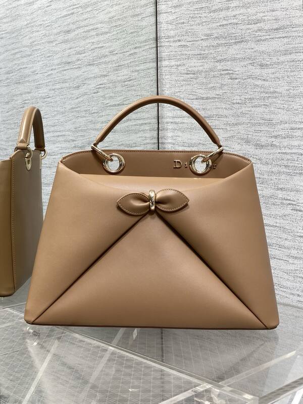 Dior Camel Beige tote — 1:1 Replica