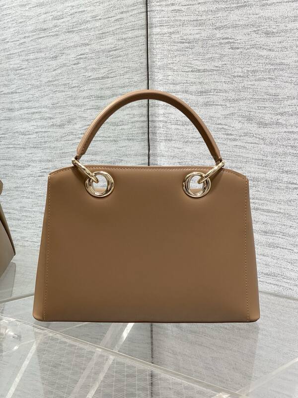 Dior Toujours Tan shoulder — Premium Replica