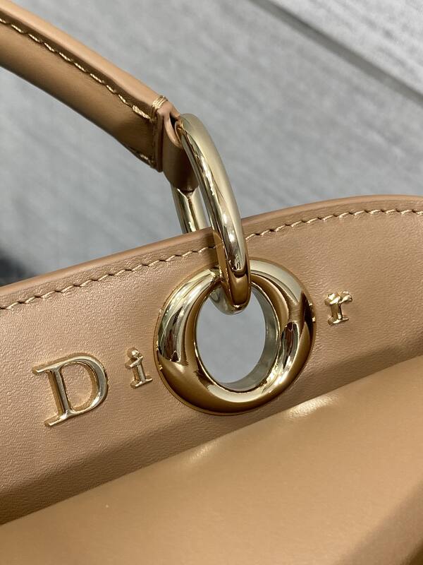 Dior Toujours Tan shoulder — Premium Replica