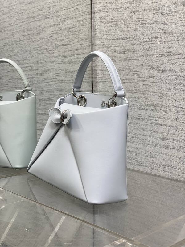 Dior Toujours White shoulder — AAA Quality Replica