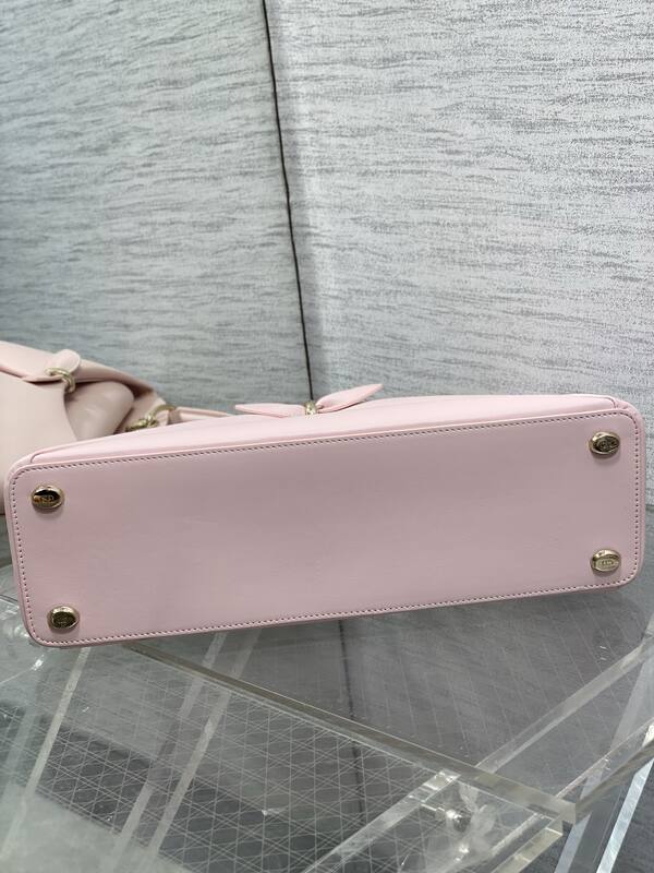 Dior Dioramour Pink shoulder — Premium Replica