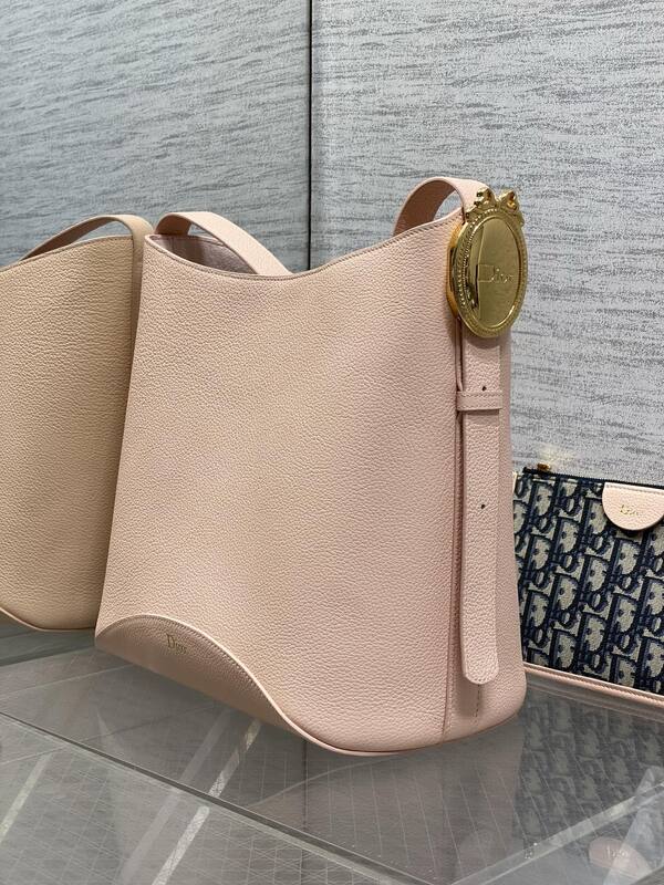 Dior Light Pink shoulder — 1:1 Replica
