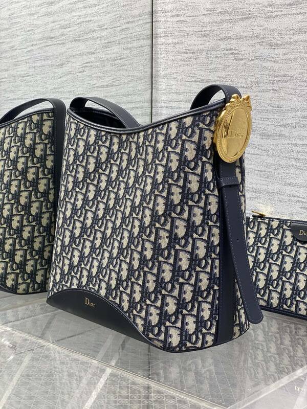 Dior Blue Oblique shoulder — Premium Replica