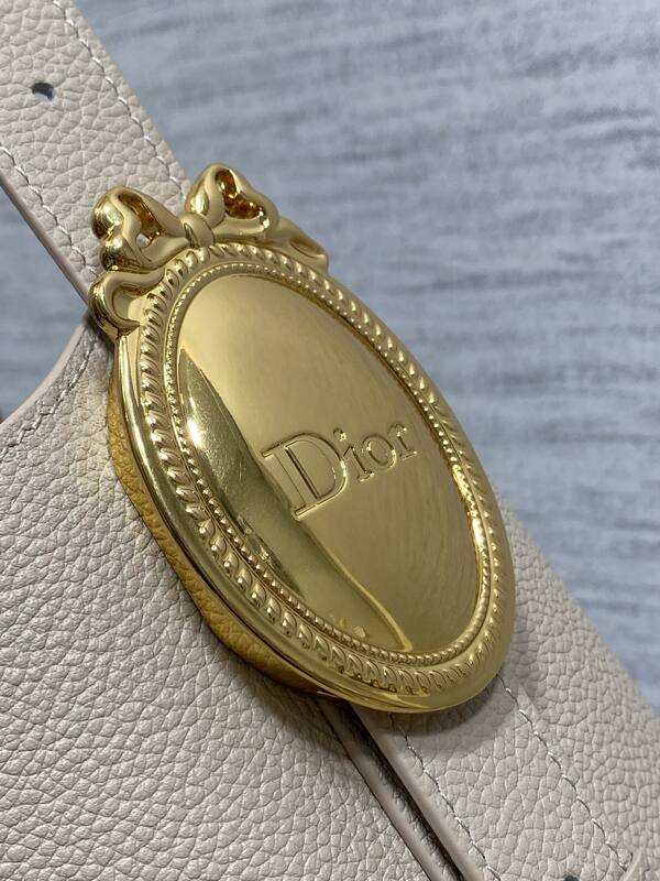 Dior Book Tote Beige — 1:1 Replica