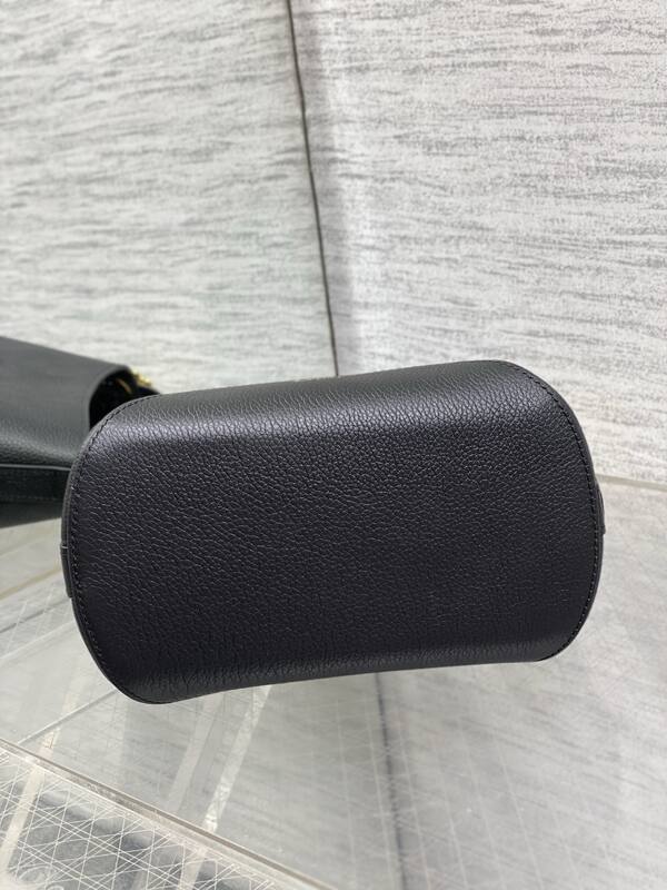 Dior Black shoulder — AAA Quality Replica