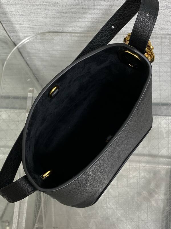 Dior Black shoulder — AAA Quality Replica