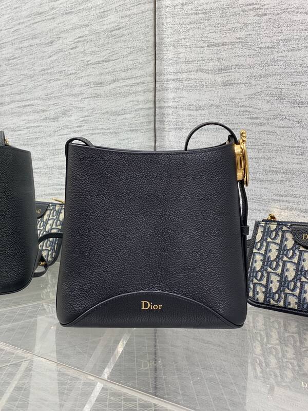 Dior Black shoulder — AAA Quality Replica