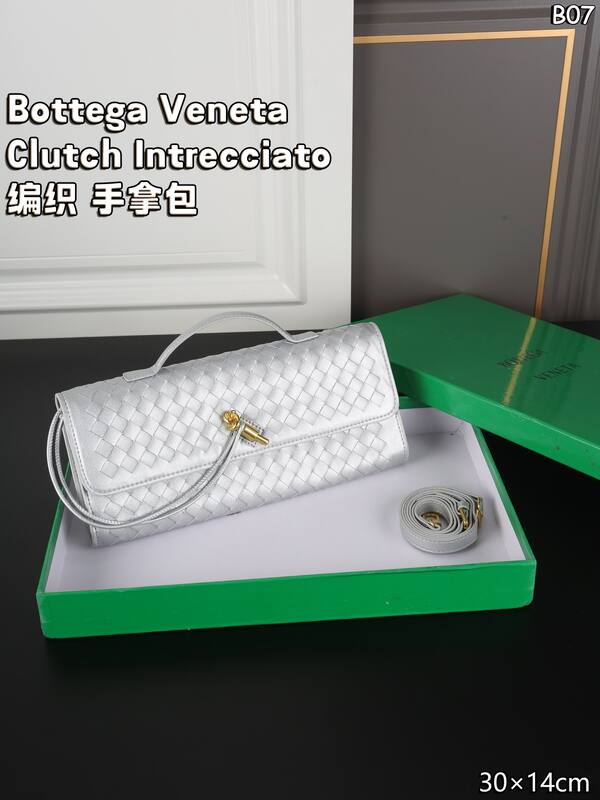 Bottega Veneta Clutch Intrecciato Brown Intrecciato leather 30×14cm clutch — Premium Replica