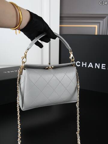 Chanel Light gray 21x13cm crossbody Top Quality Replica