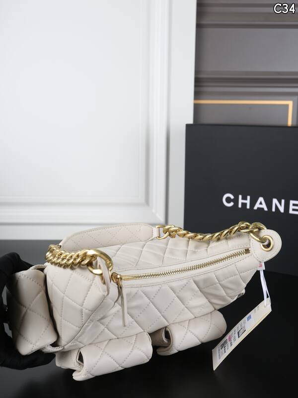 Chanel White shoulder — Top Quality Replica
