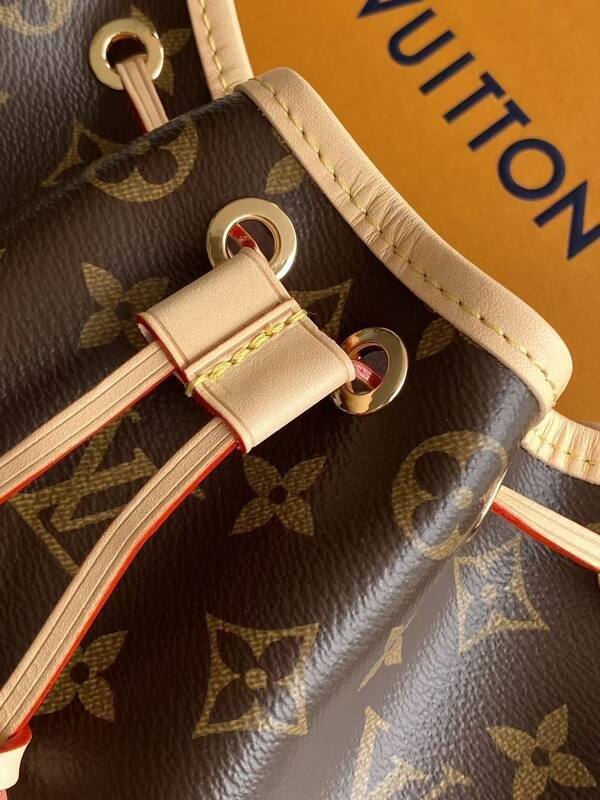 Louis Vuitton Nano Frivole Monogram 26 crossbody — Top Quality Replica