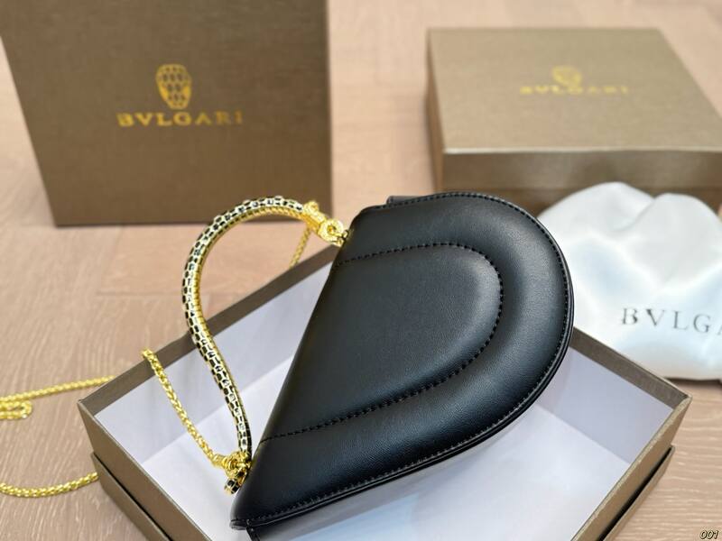 Bulgari shoulder bag — AAA Quality Replica