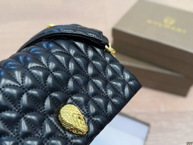 Bulgari shoulder bag — Premium Replica