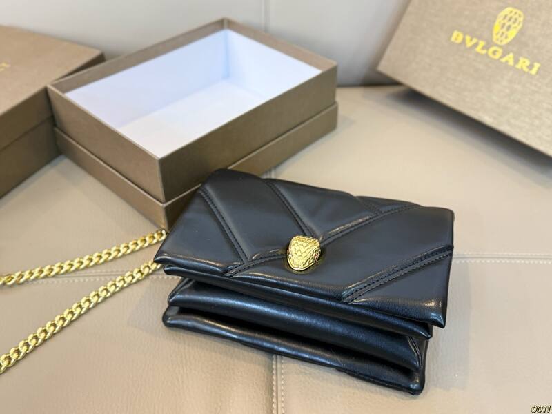 Bulgari shoulder bag — Top Quality Replica