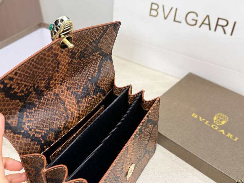 Bulgari shoulder bag — 1:1 Replica