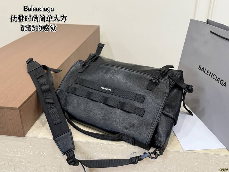 Balenciaga Black 40x30x16cm shoulder bag — Top Quality Replica