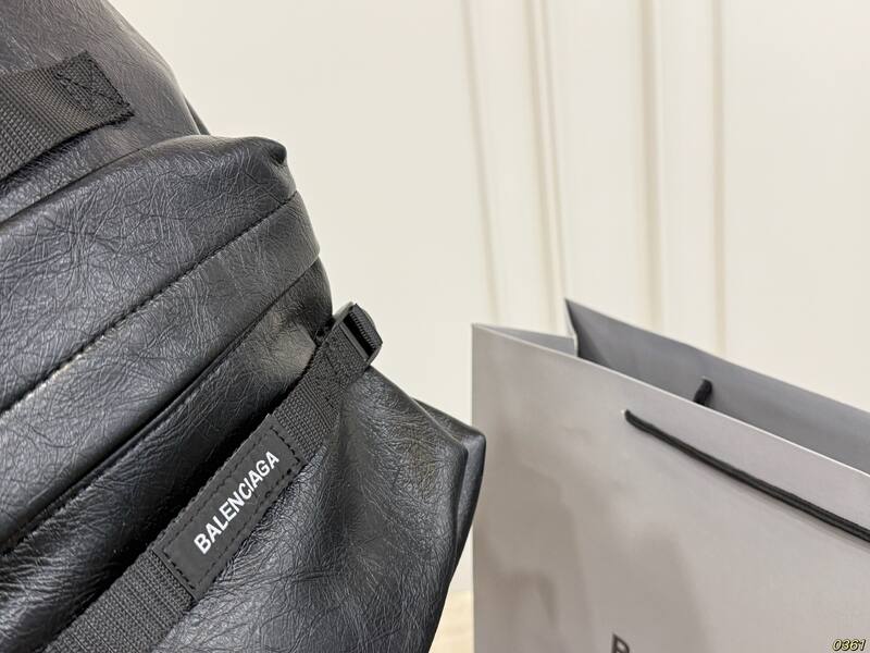 Balenciaga Black shoulder bag — Premium Replica