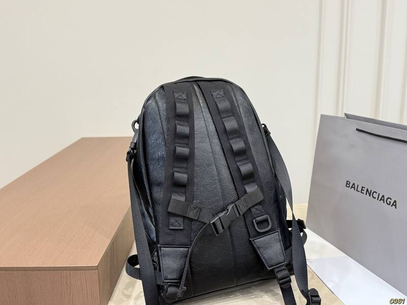 Balenciaga Black shoulder bag — Premium Replica