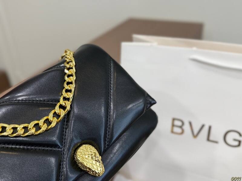 Bulgari shoulder bag — Premium Replica