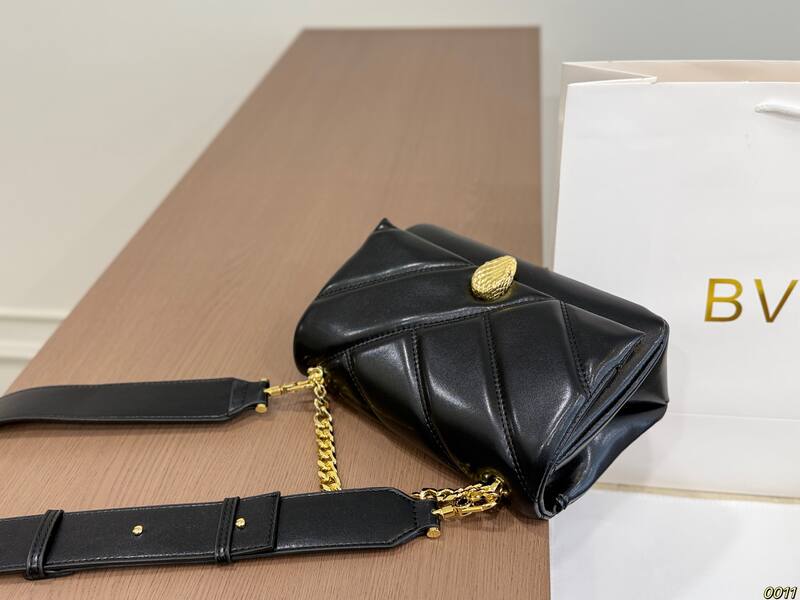 Bulgari shoulder bag — Premium Replica