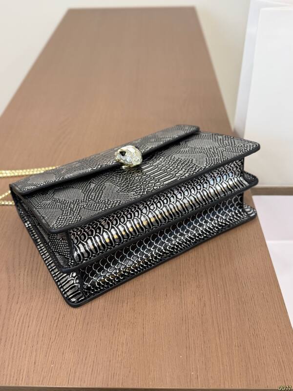 Bulgari shoulder bag — 1:1 Replica
