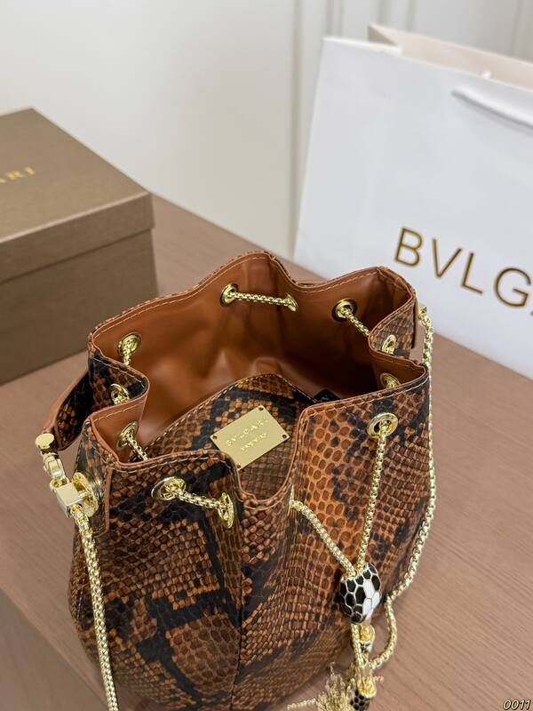 Bulgari shoulder bag — Top Quality Replica