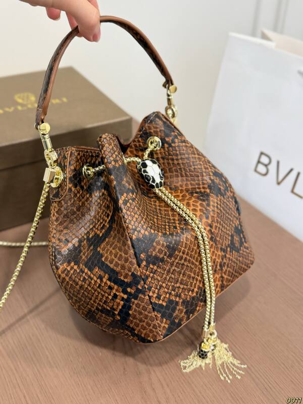 Bulgari shoulder bag — Top Quality Replica