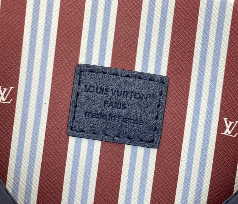 Louis Vuitton Pochette Voyage Light Blue Monogram 27 x travel — Premium Replica