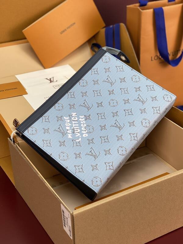 Louis Vuitton Pochette Voyage Light Blue Monogram 27 x travel — Premium Replica