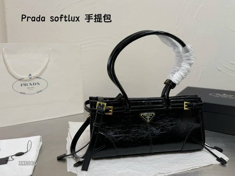 Prada White shoulder bag — AAA Quality Replica