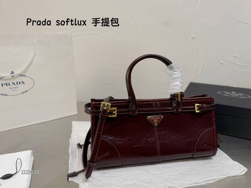 Prada White shoulder bag — Top Quality Replica