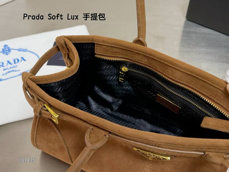 Prada Brown 25x18x10cm shoulder bag — Top Quality Replica
