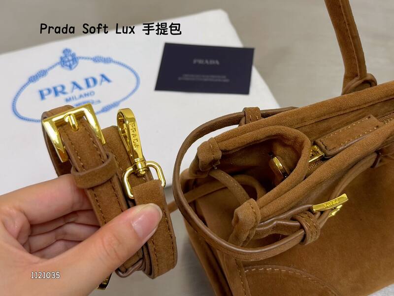 Prada Brown 25x18x10cm shoulder bag — Top Quality Replica