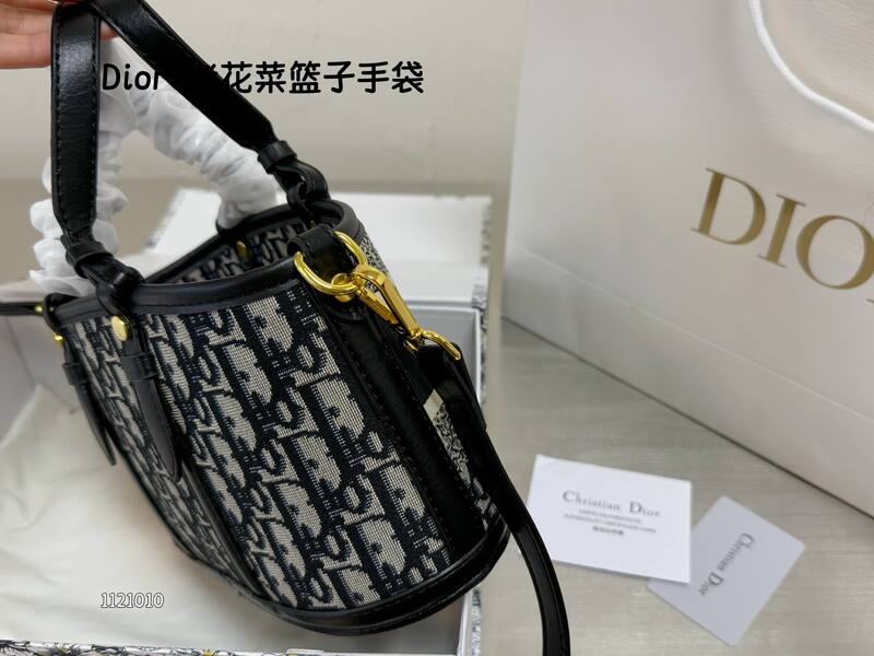 Dior Blue Oblique large shoulder — 1:1 Replica